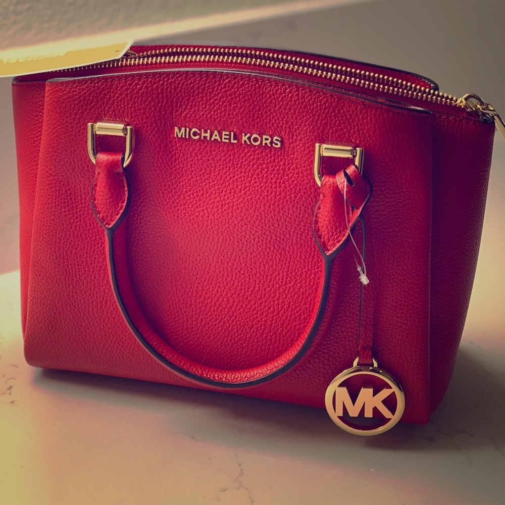 Michael kors Maxine crossbody satchel NWT